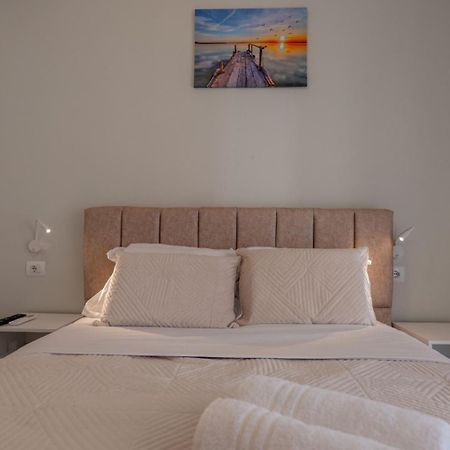 Esel Apartments Σαράντα Εξωτερικό φωτογραφία
