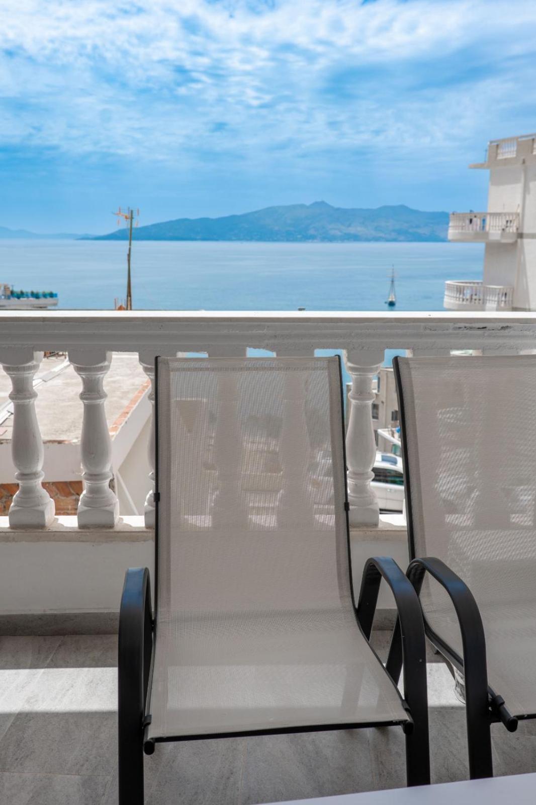 Esel Apartments Σαράντα Εξωτερικό φωτογραφία