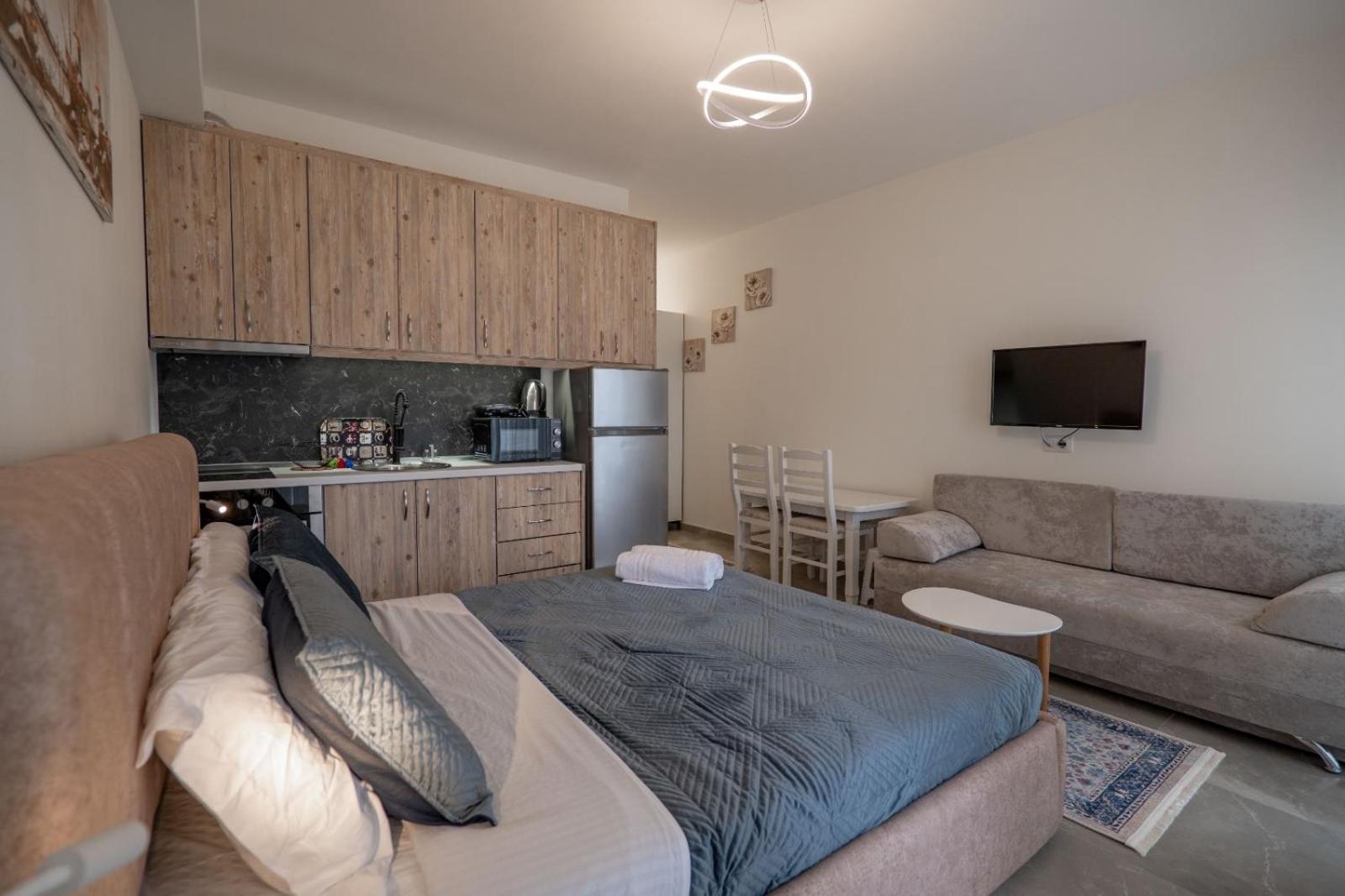 Esel Apartments Σαράντα Εξωτερικό φωτογραφία