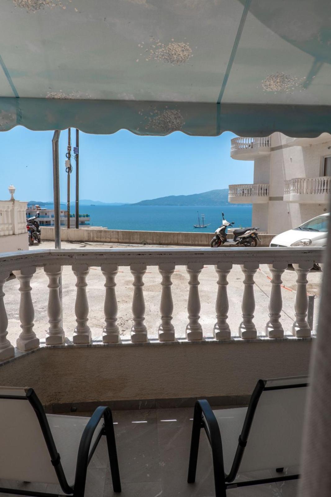 Esel Apartments Σαράντα Εξωτερικό φωτογραφία